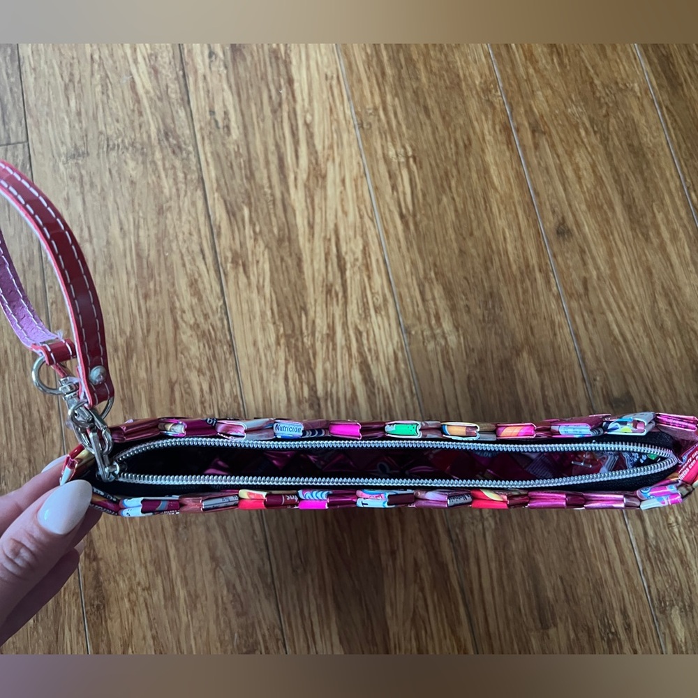 Nahui Ollin Pink Handmade Wrislet - Picture 4 of 10